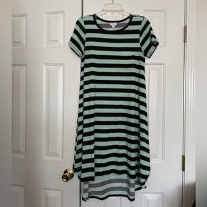 XS LulaRoe Carly Dress